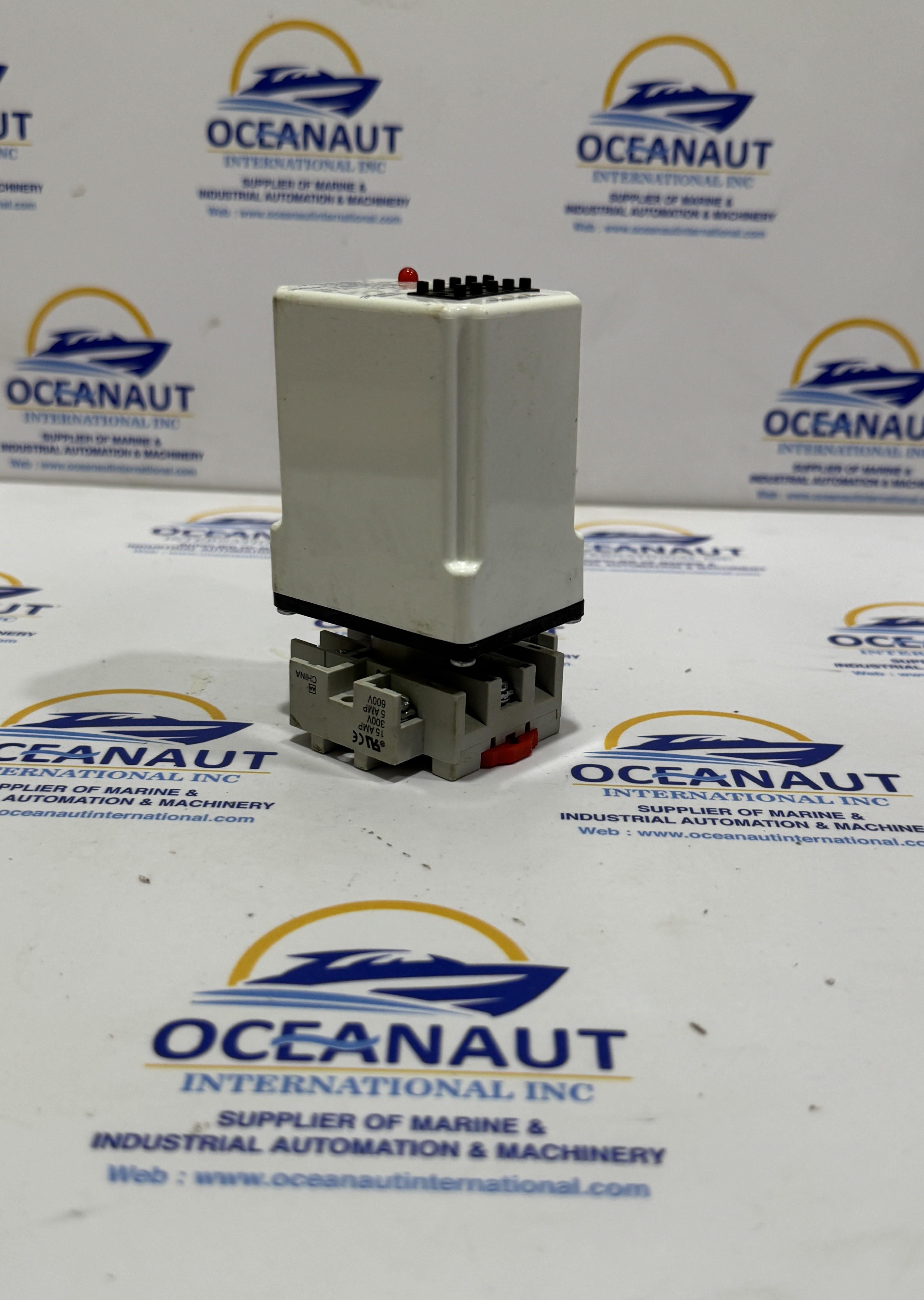 ALLEN BRADLEY CAT 700-HT12AU24