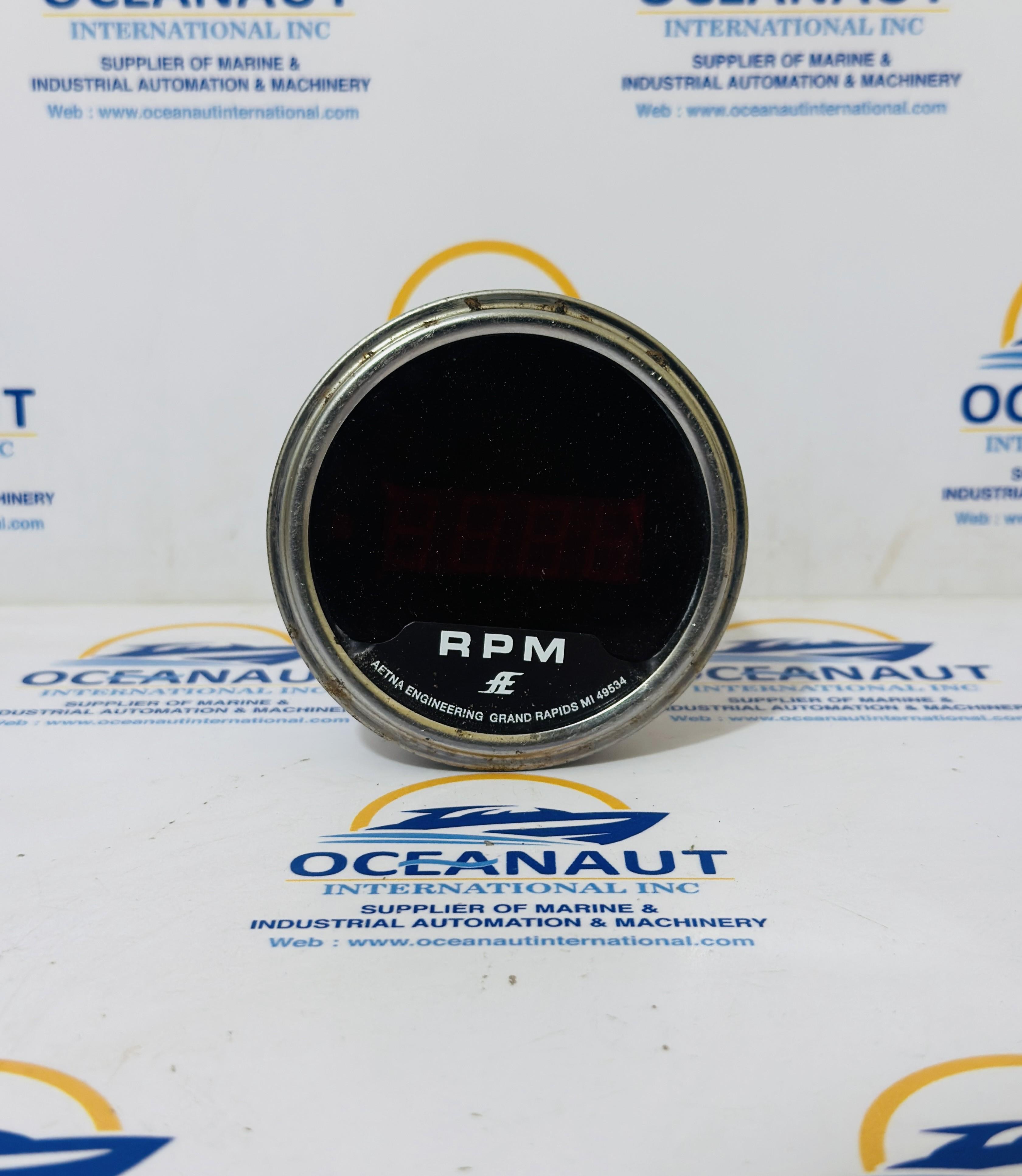 DIGITAL TACHOMETER MODEL 8402R-DS