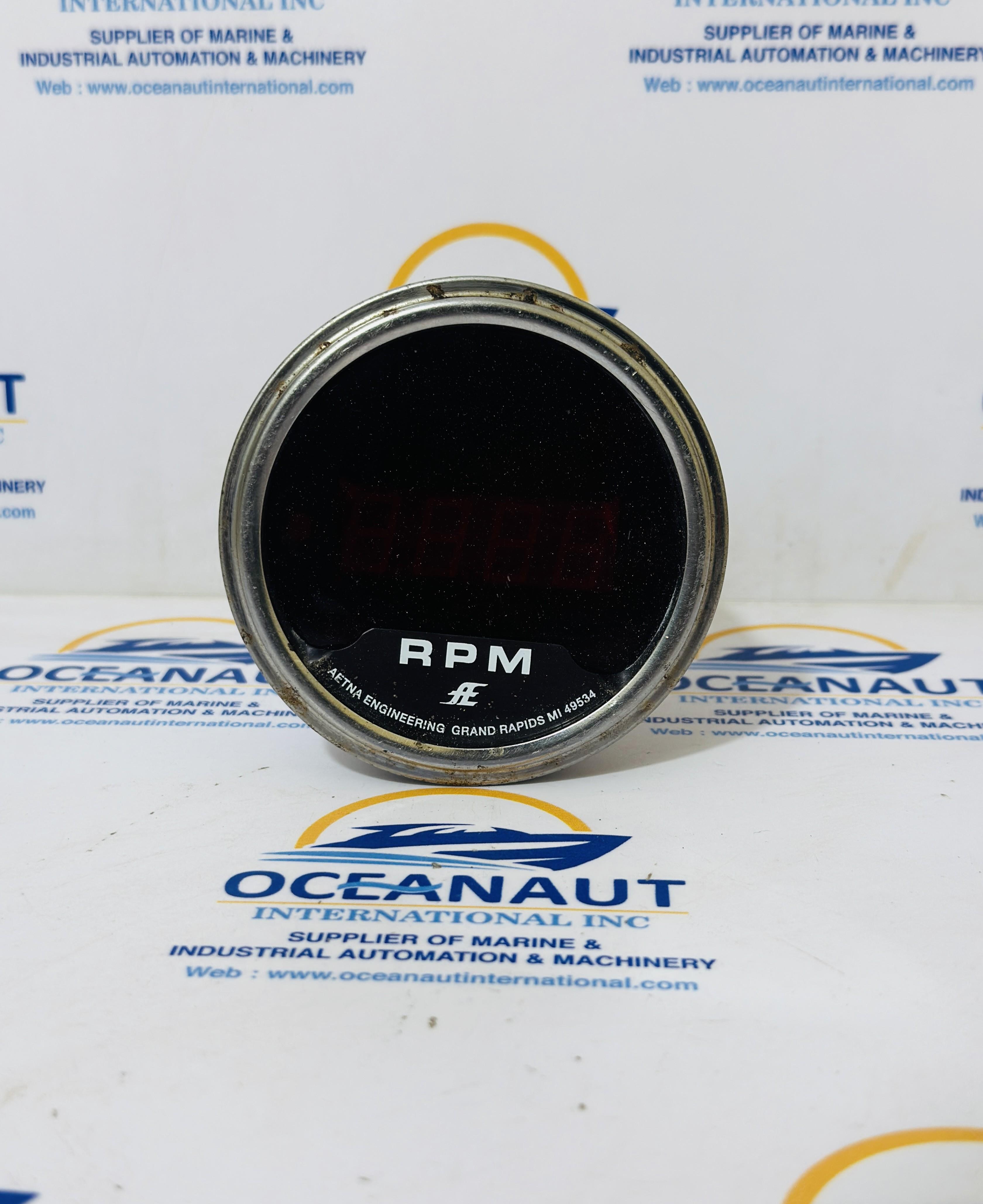 DIGITAL TACHOMETER MODEL 8402R-DS