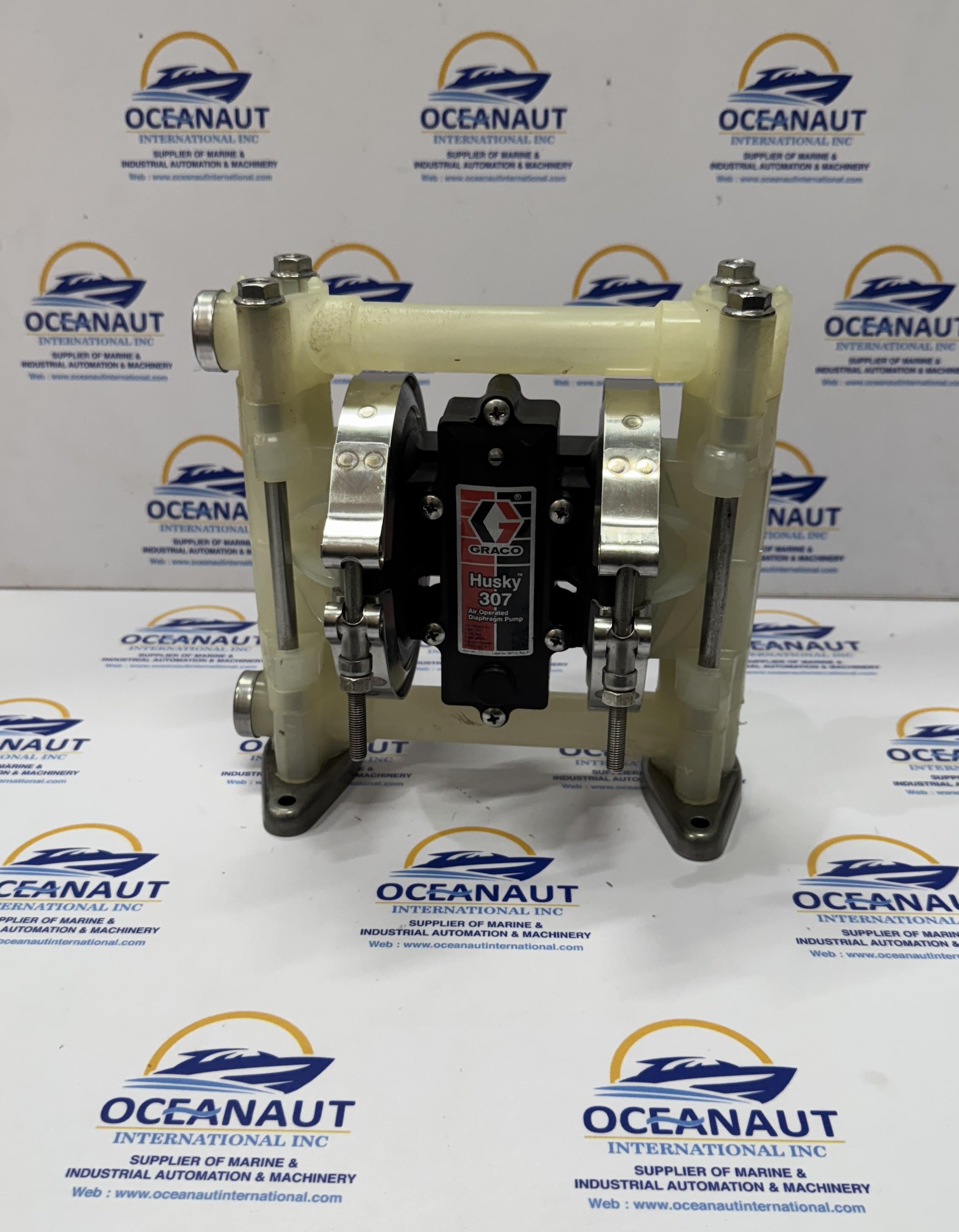 GRACO HUSKY 307 D32977 MAX GPM-l/MIN 7-27 MAX FLUID & AIR PSI 100-7 USA