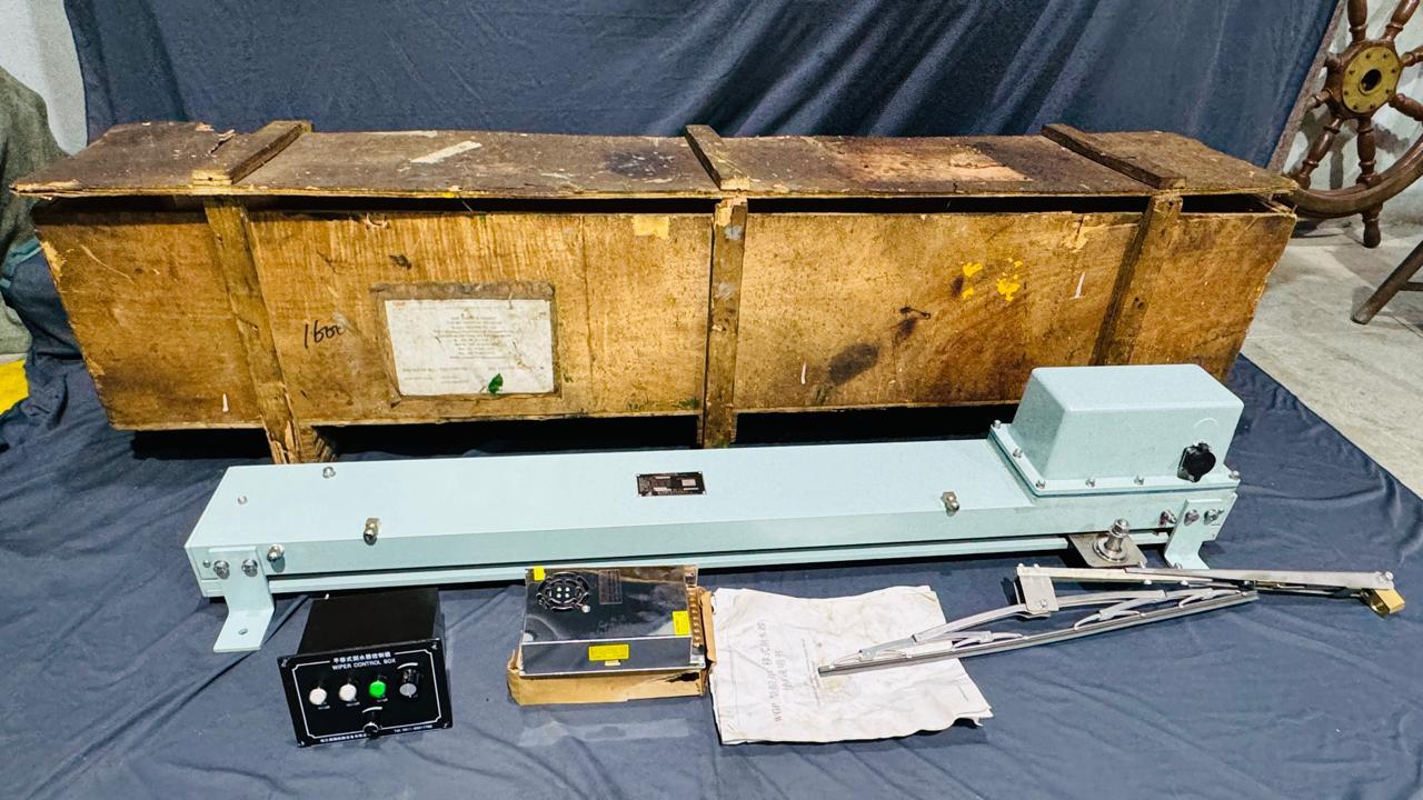 MARINE WIPER & CONTROLLER 