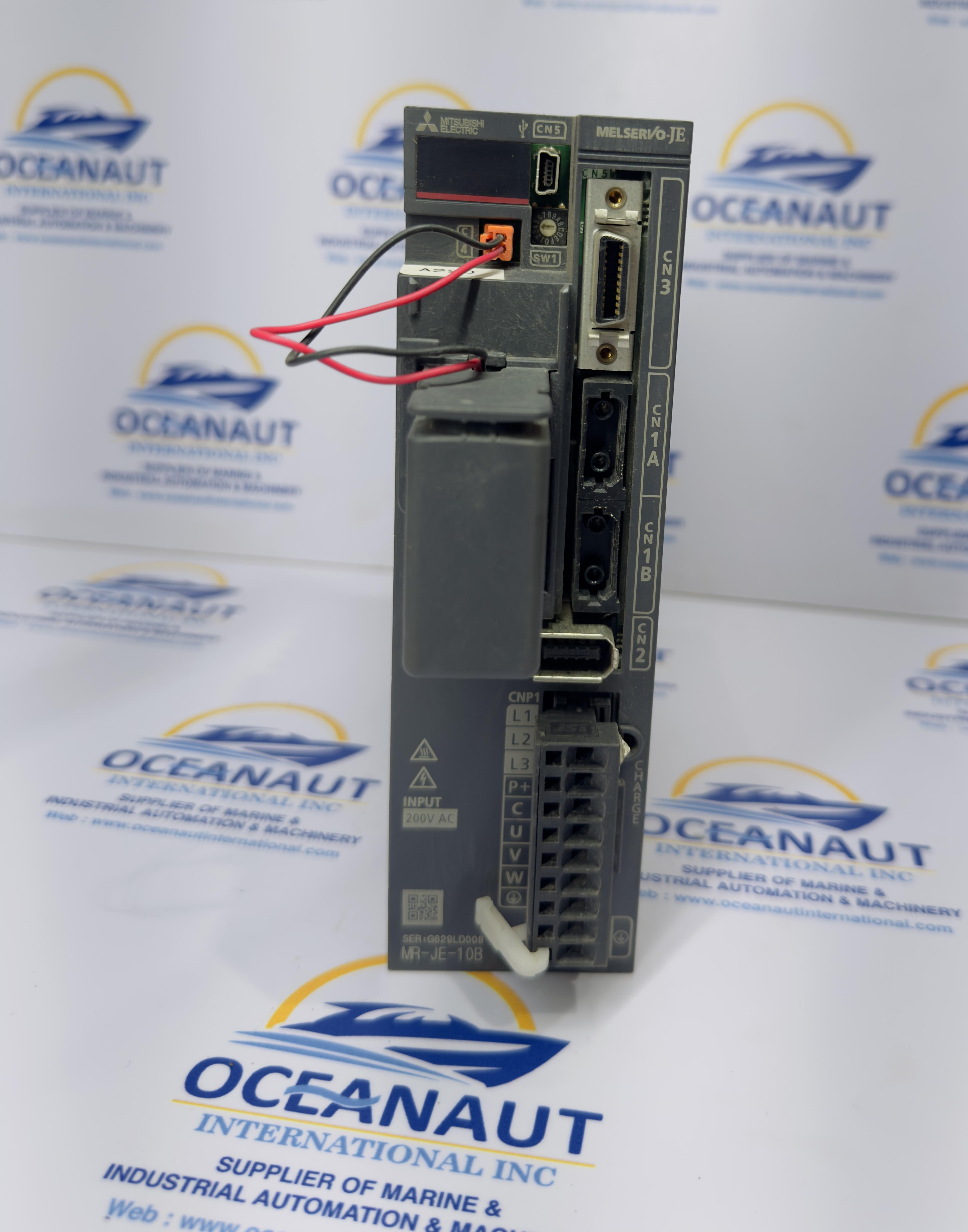 Mitsubishi MR-JE-10B Servo Drive, 3 - Phase