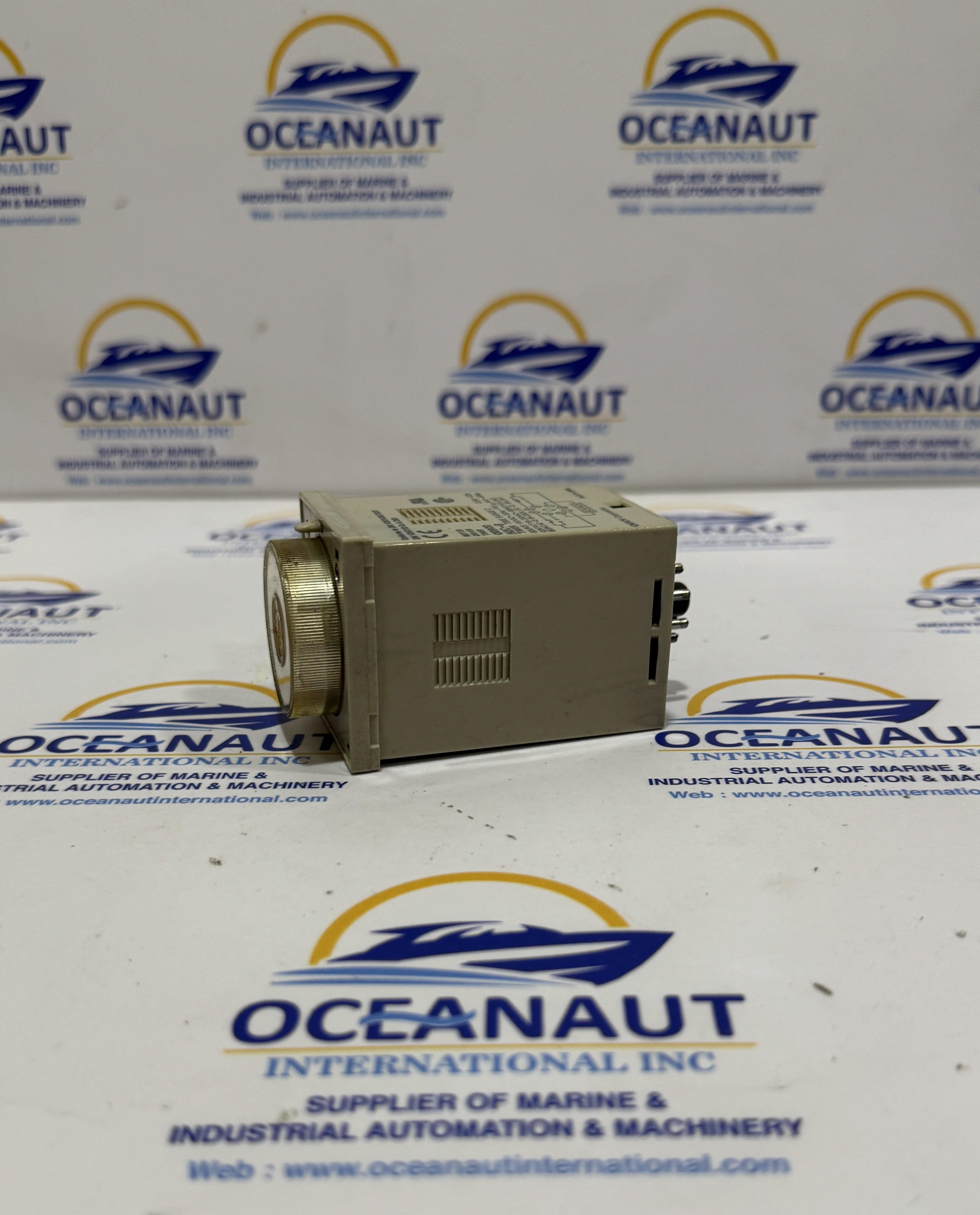 Omron H2C-8 Motor Driven Timer 12S-12HC