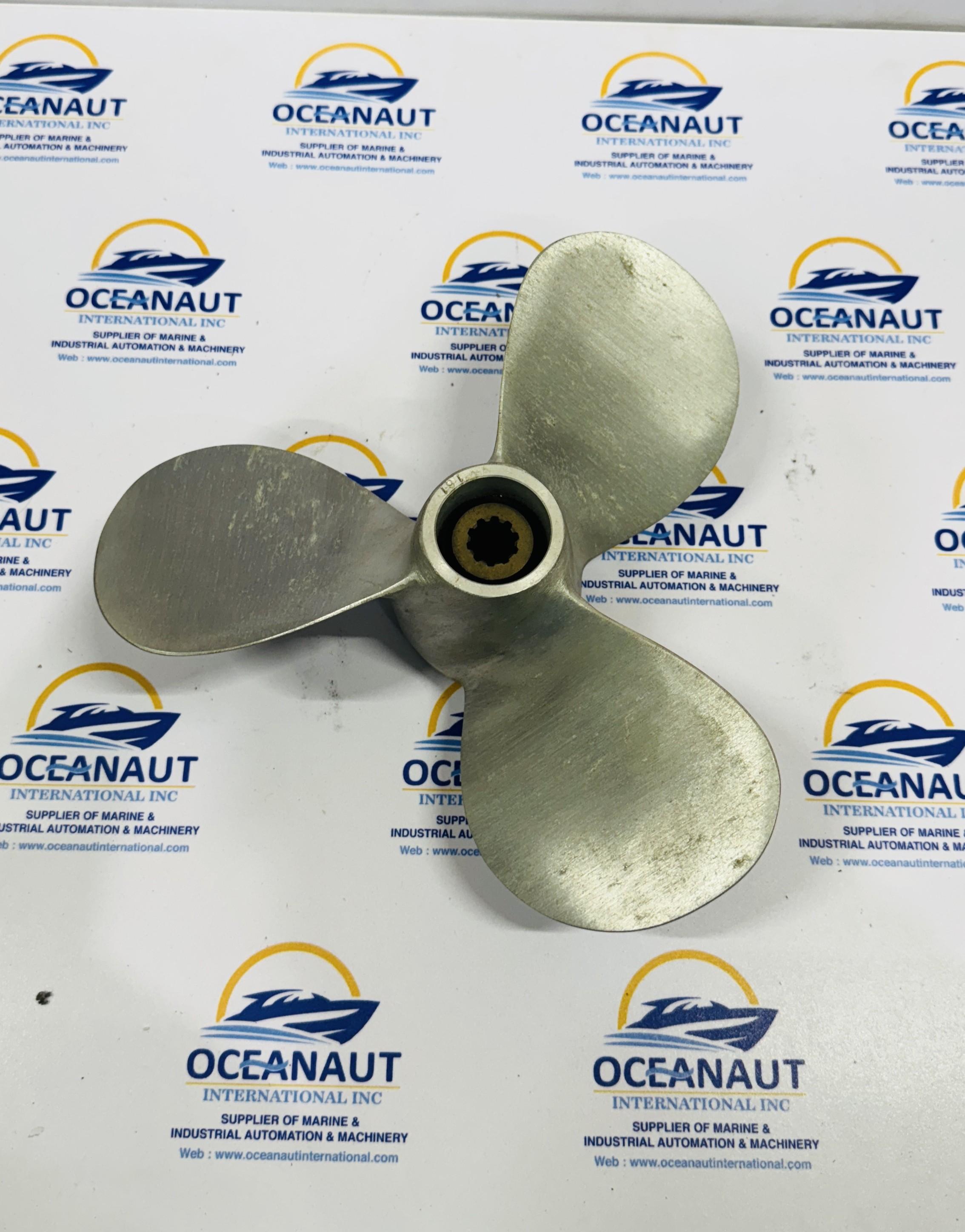 OUTBOARD ENGINE PROPELLER 
