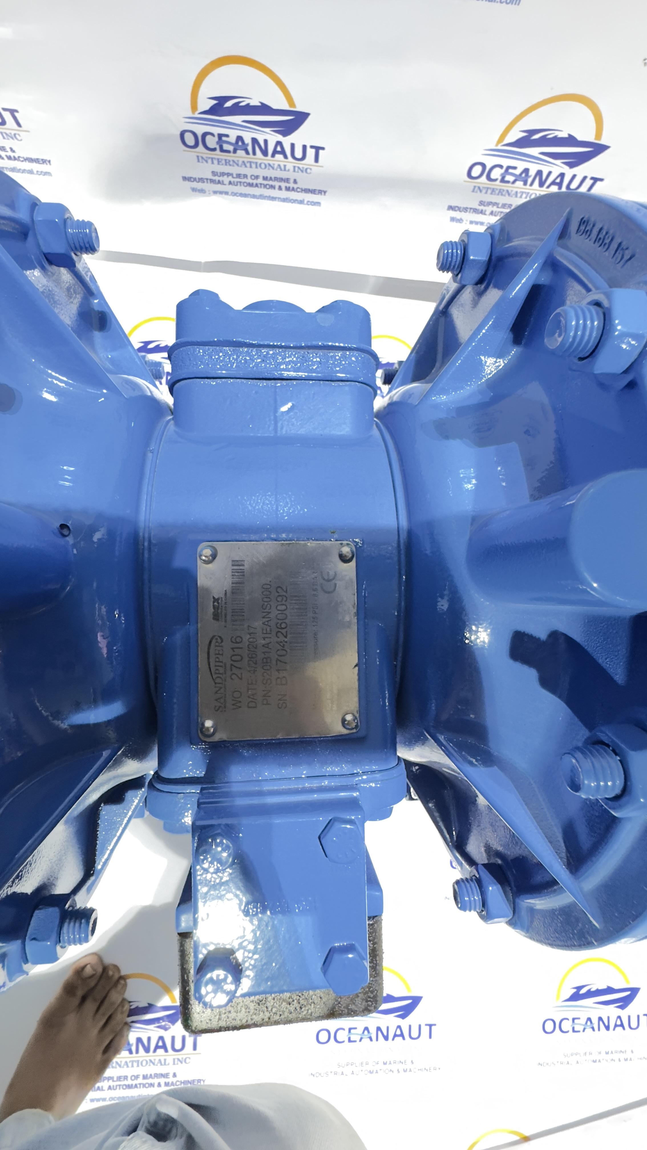 SANDPIPPER  Air Operated Diaphragm Pump: 2