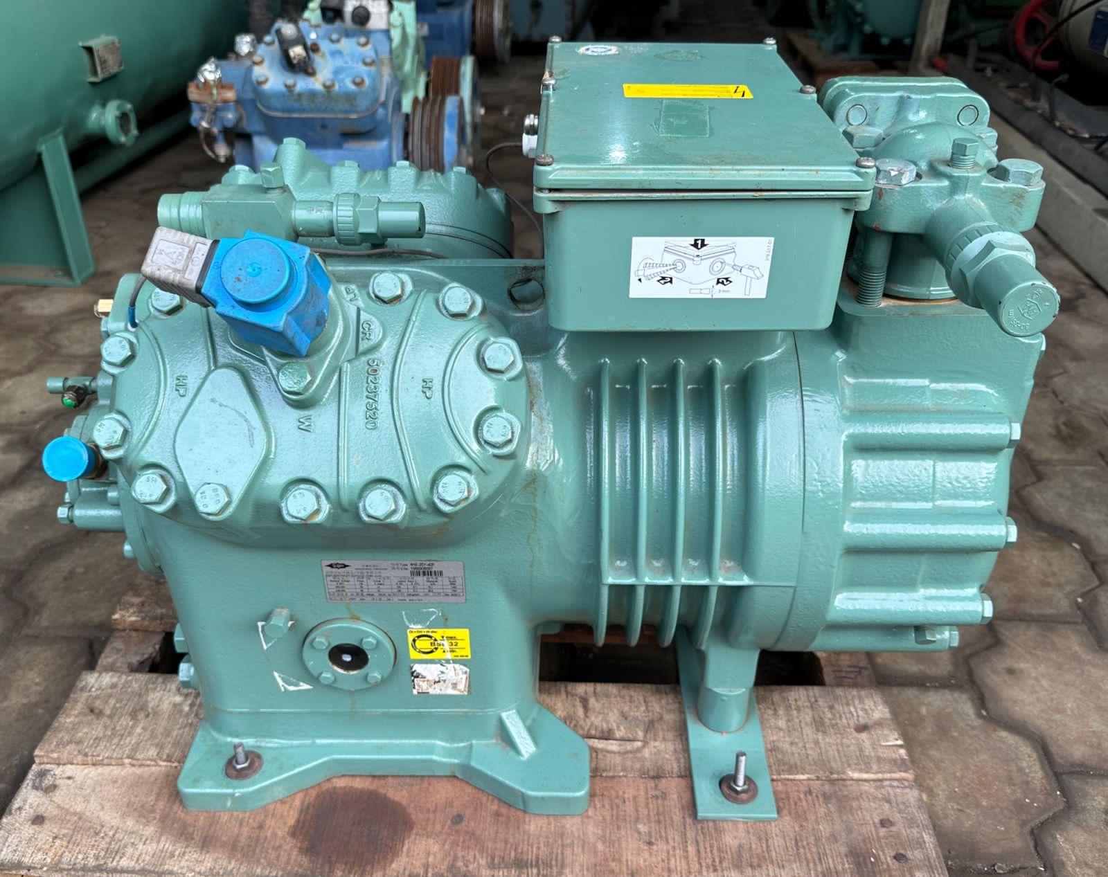SHIP MACHINERY 