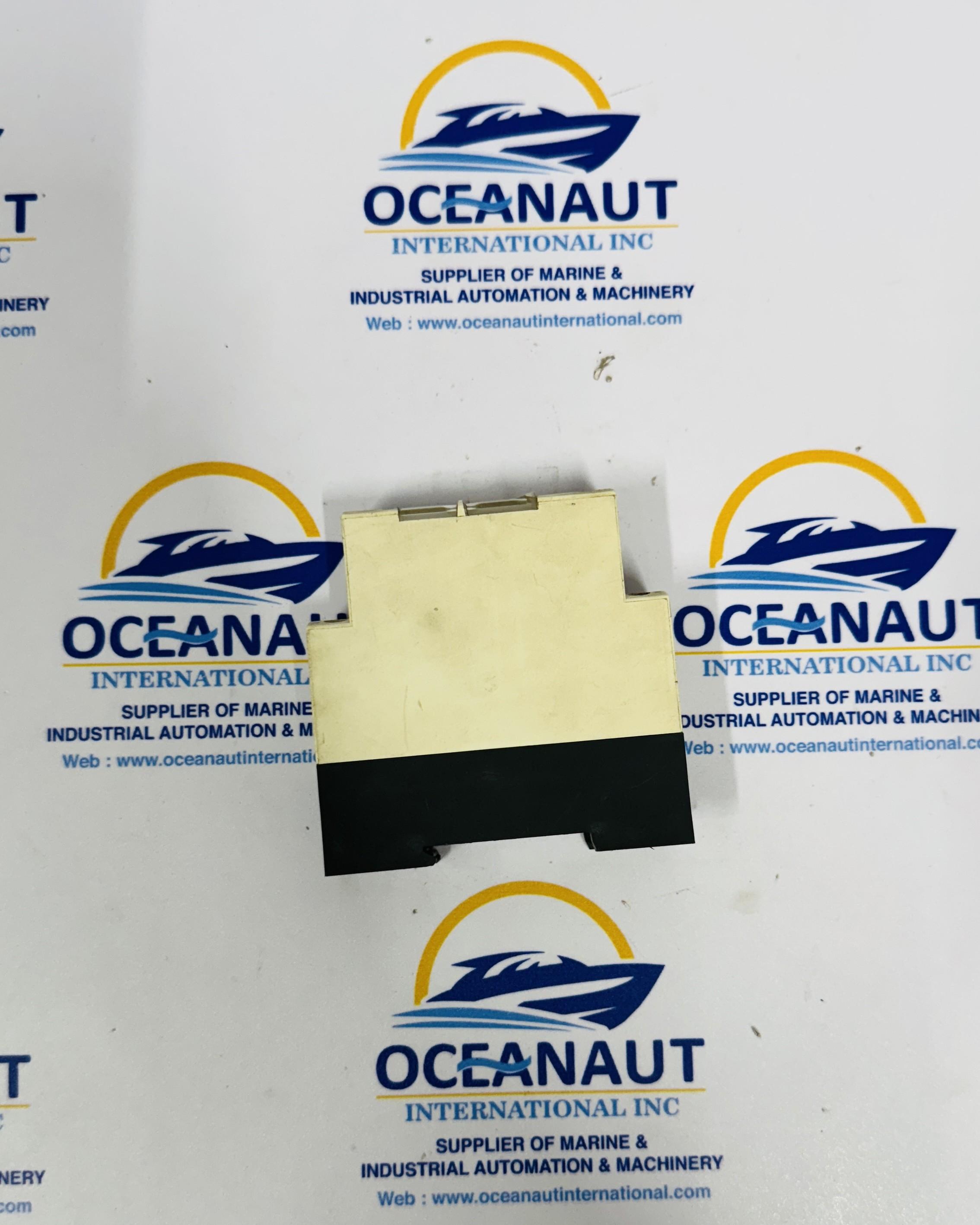 Telemecanique RM4UA33MW Level Control Relay