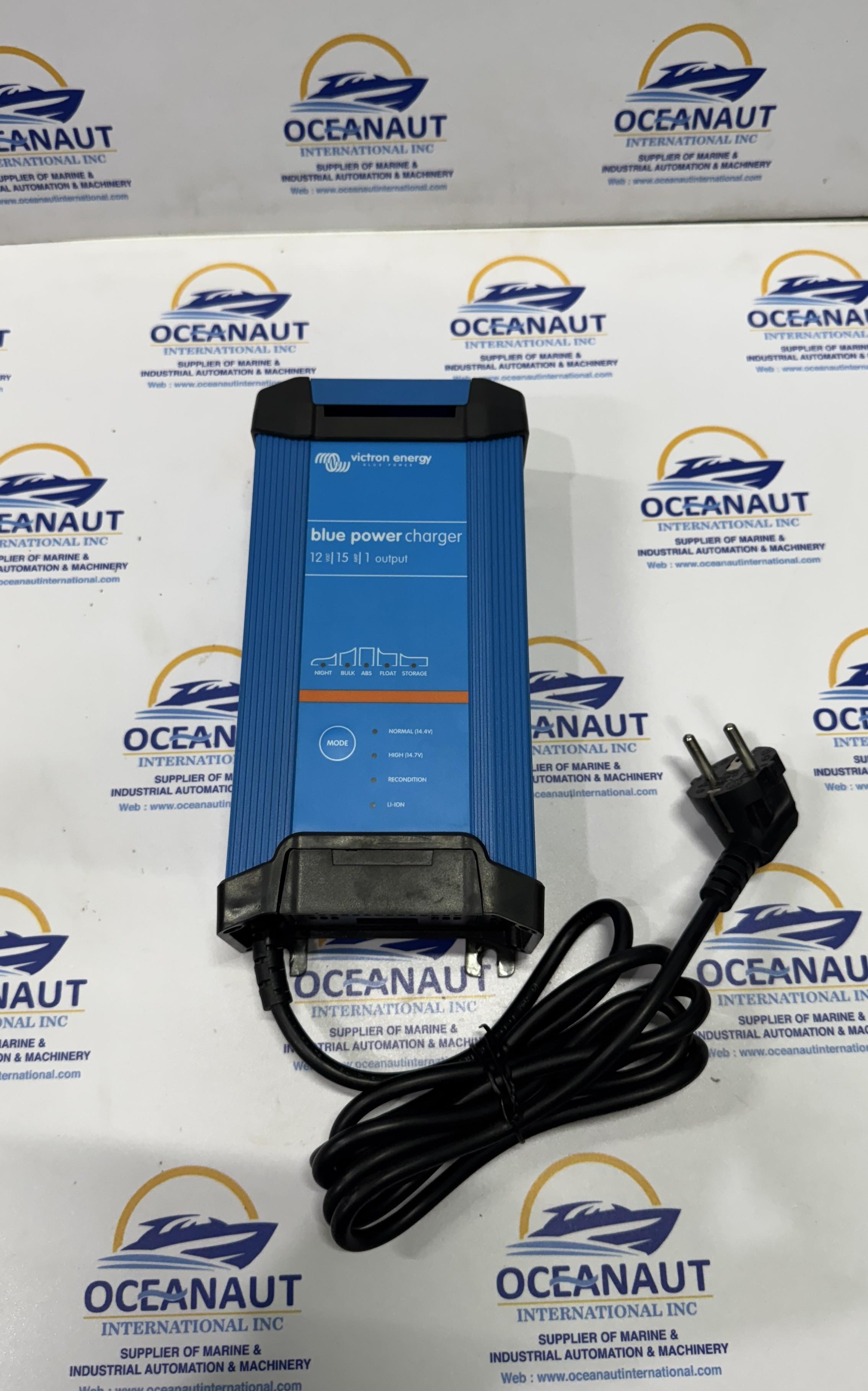 Victron BPC121541002 Blue Smart IP22 Charger 12 Volt 15 Amp